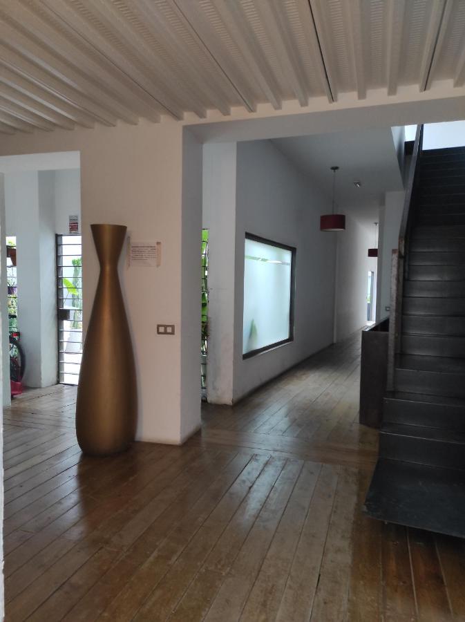Y Bano En Planta Independiente En Centro De Homestay Seville